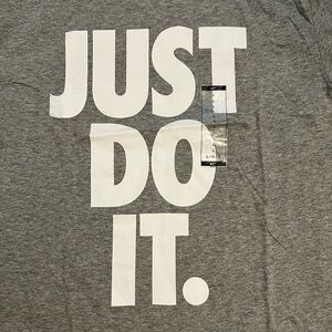 Nike gray Just Do It short sleeve t-shirt - unisex